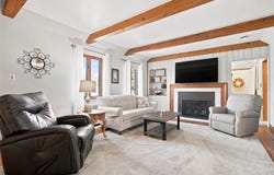 4 W Club Dr., Whitehall, PA 15236