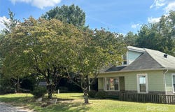 335 Catawba Avenue, Davidson, NC 28036