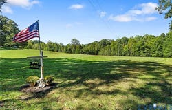 1600 Reams Rd, Powhatan, VA 23139