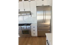 20329 Stagg Street, Winnetka, CA 91306