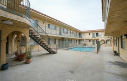 4015 W 137th Street, Hawthorne, CA 90250
