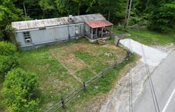 18 The Store Lane, Viper, KY 41774