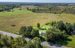 8790 Akron Rd, Akron, NY 14001