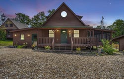 200 Big Bear Boulevard, Hollister, MO 65672