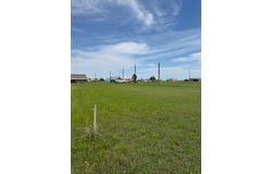 92 Angelfish Dr, Palacios, TX 77465