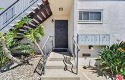 324 E Tamarack Ave, Inglewood, CA 90301