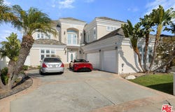 8261 Rees St, Playa Del Rey, CA 90293