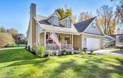 1073 Ashview Drive, Madison, OH 44057