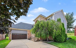 59807 Glacier Ridge N, Washington, MI 48094