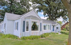 1105 W Lancaster Street, Bluffton, IN 46714