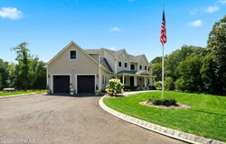 35 Hoffman Road, Monroe, NJ 08831
