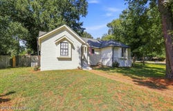 7461 Eastover Boulevard, Olive Branch, MS 38654