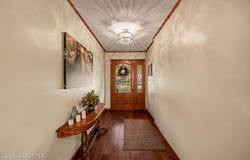 502 LAWN Drive, Tipton, MO 65081