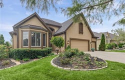 20306 W 99th Terrace, Lenexa, KS 66220