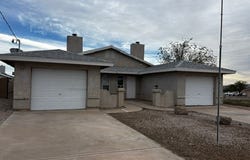 975 Kenwood Avenue, Kingman, AZ 86409