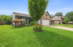 3207 Knobstone Lane, Indianapolis, IN 46203