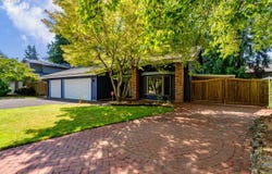 1829 Russet Dr, Eugene, OR 97401