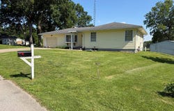 113 Melody Ln, Salisbury, MO 65281