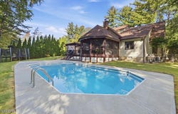 21 Timberwick Drive, Halfmoon, NY 12065