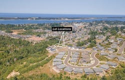 2 Nautical Ct, CoosBay, OR 97420