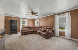 1206 E Main Street, Clinton, IL 61727