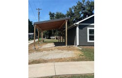 413 E 2nd Street, Ottawa, KS 66067