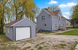 1215 Navarino St, Algoma, WI 54201