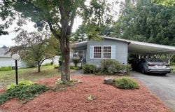 207 Donald Drive, Goffstown, NH 03045