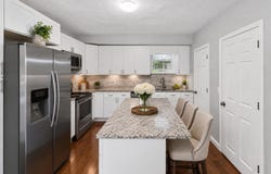 660 Pleasant St, Leicester, MA 01542