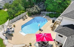 10 Docs Ct., St Charles, MO 63303