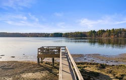 24 Deborah Lane, Dover, NH 03820