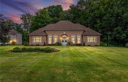 1507 Fallen Leaf, Webster, NY 14580
