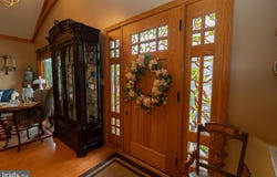 100 CLEARWATER Drive, RIDGELEY, WV 26753