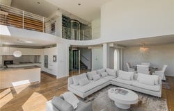 11 Marine Terrace, Santa Monica, CA 90401