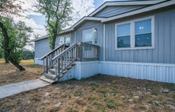 198 Dian Dr, Harper, TX 78631