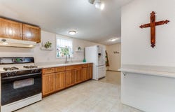 9115 E 31st St S, Wichita, KS 67210