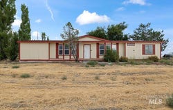24013 Arena Valley Rd., Parma, ID 83660