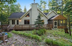 233 Crystal Lane, Roscommon, MI 48653