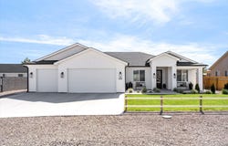 498 S 75 E, Enterprise, UT 84725