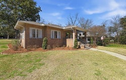 732 N 4th Ave, LAUREL, MS 39440