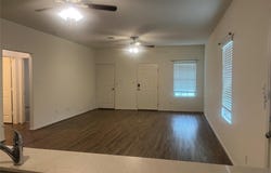 117 Galaxy Way, Jarrell, TX 76537