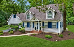 2094 Running Deer Lane, Freeport, IL 61032