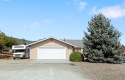 143 BRIGGS Dr, MyrtleCreek, OR 97457