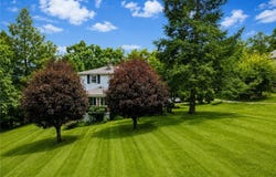 954 Auburn Ln, Irwin, PA 15642