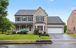 2471 RALEIGH Road, HUMMELSTOWN, PA 17036