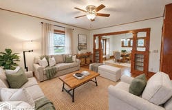 216 4th Street NE, Hampton, IA 50441