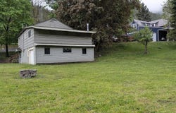 908 S Division St, Wardner, ID 83837