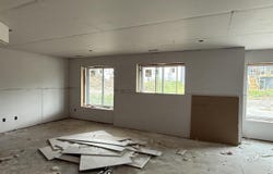 60 S Seven Oaks Rd, NorthLiberty, IA 52317