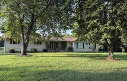 1384 MURPHY Ave, Covington, TN 38019