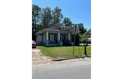 612 E 12th Ave, Cordele, GA 31015